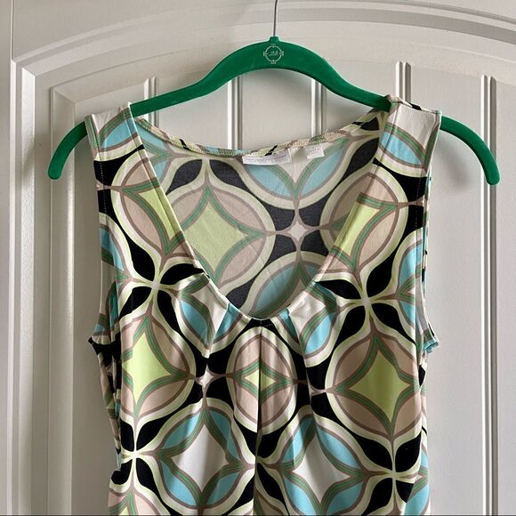 2/$16 New York & Company Green Print Sleeveless Shell Top; SZ S; Good Condition - Picture 3 of 5